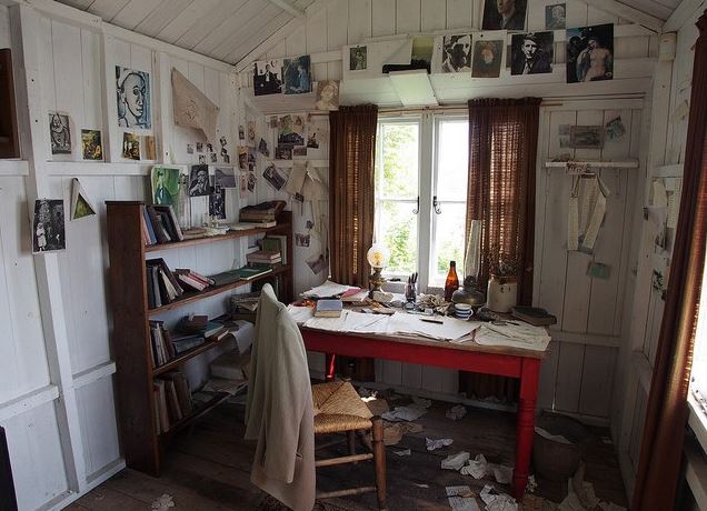 A image of a design of a arts and crafts room for a she shed